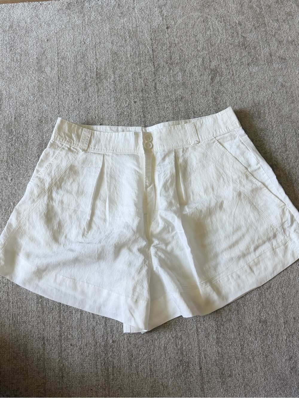 Free People White High-Waist Pleated Linen Blend Shorts